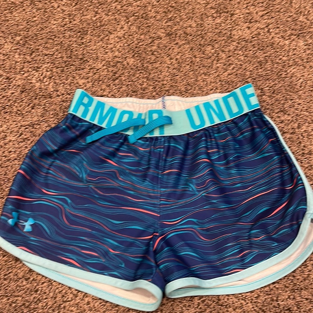 Girls Under Armour shorts